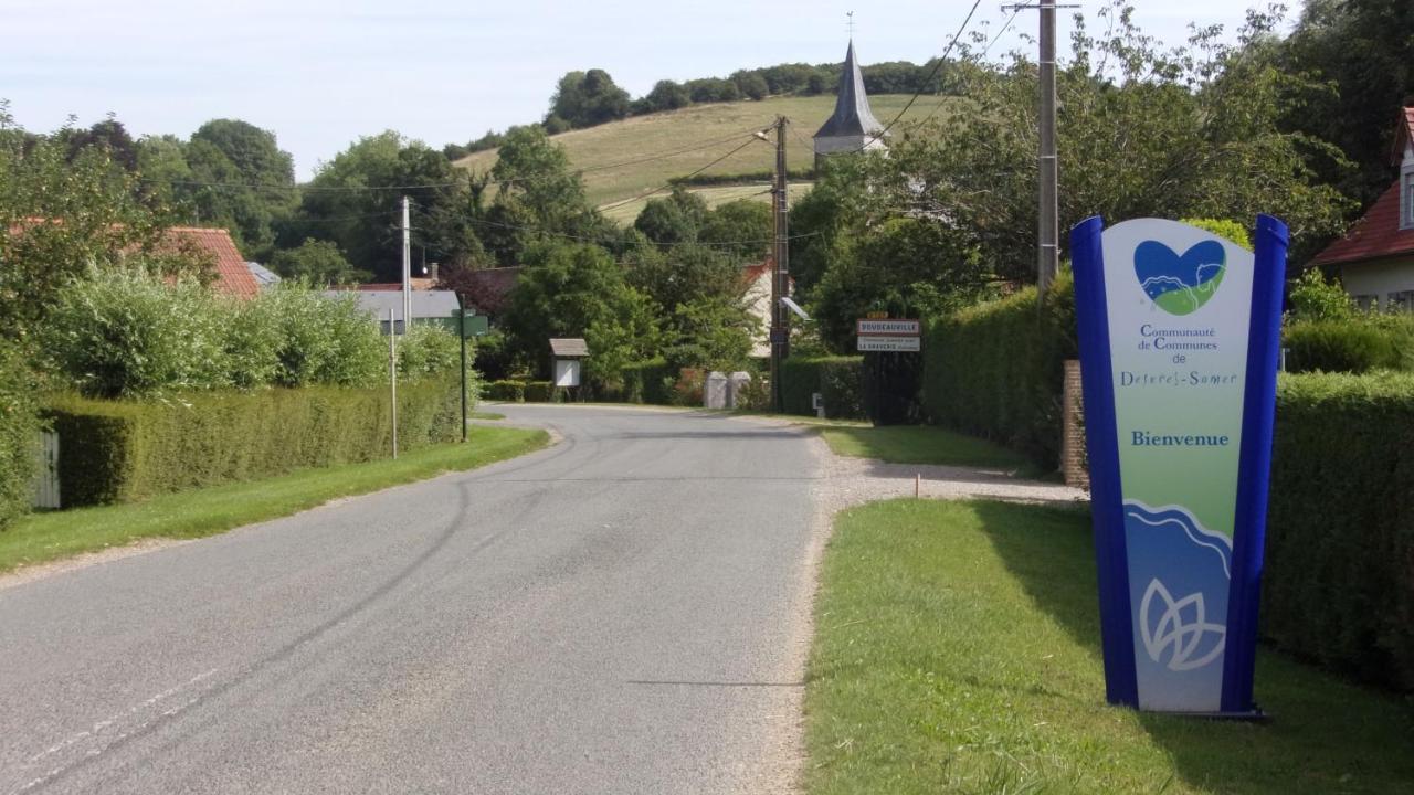 Gîte de la Souche avec jacuzzi Doudeauville Exterior foto