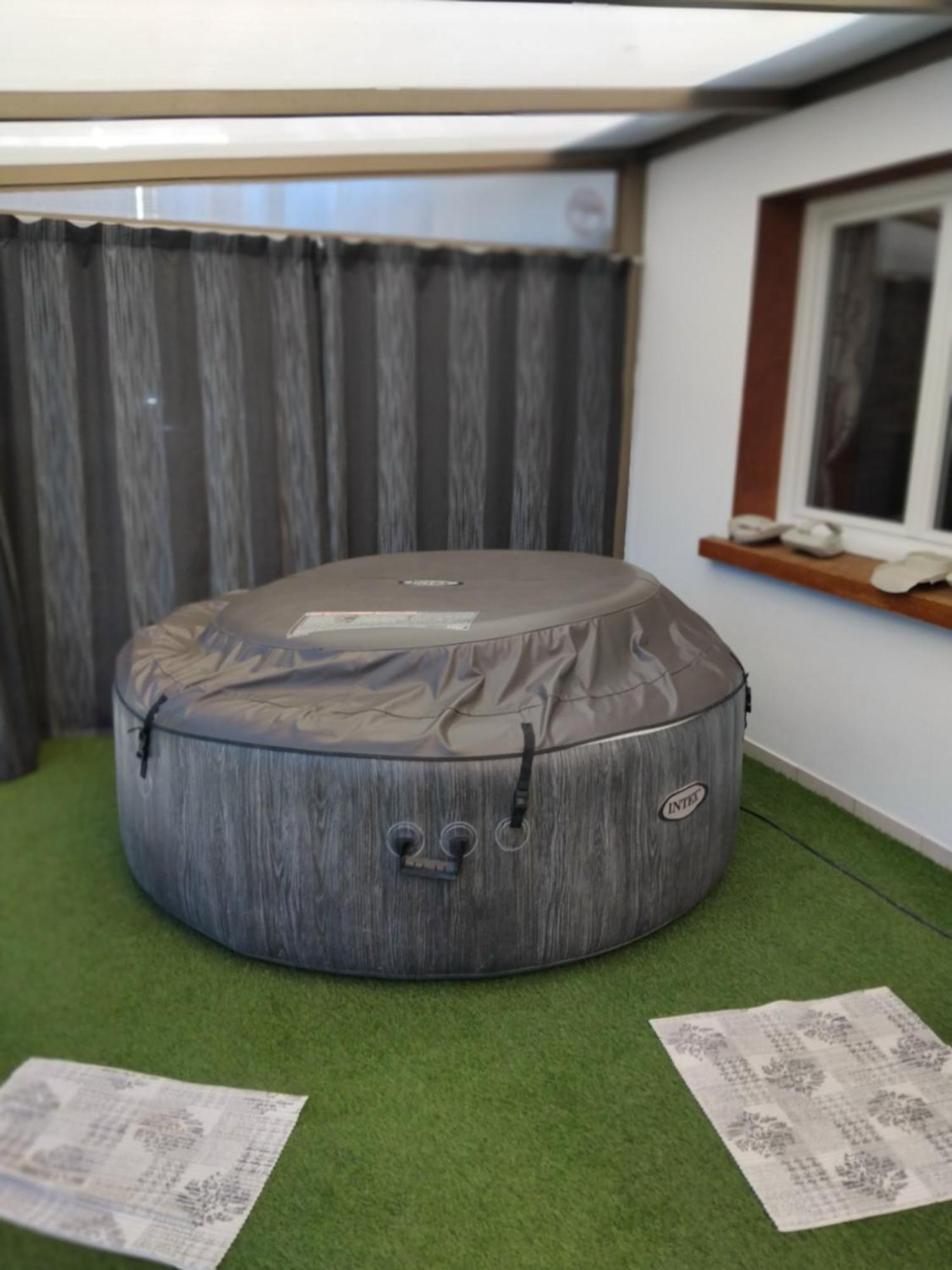 Gîte de la Souche avec jacuzzi Doudeauville Exterior foto